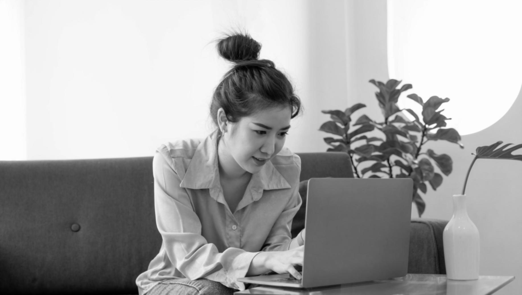 Ambiente de aprendizaje diseñado para reflexión personal sobre finanzas